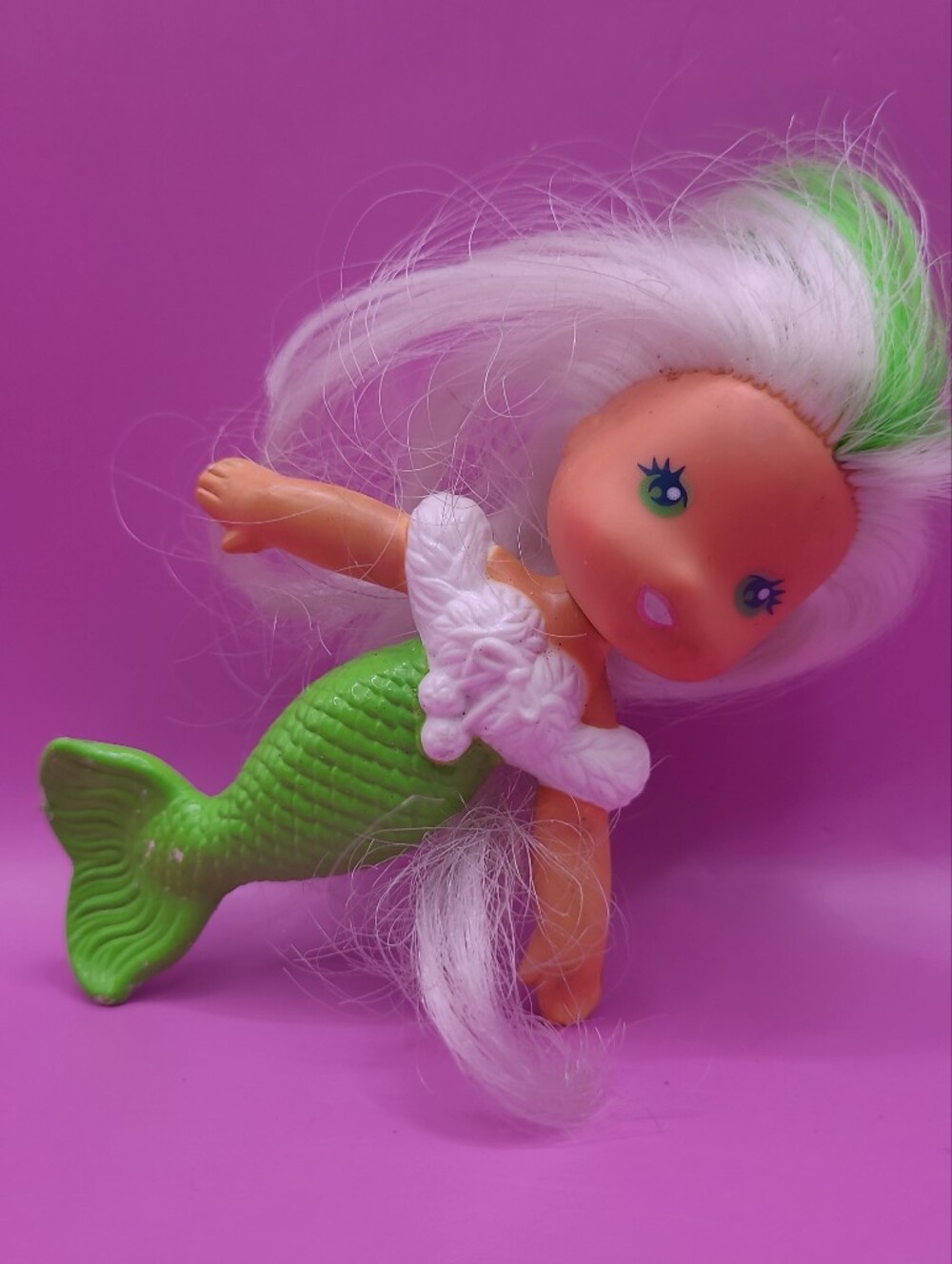 Vintage 1983 Kenner Sea Wees Icy Gals Breezy Mermaid Doll